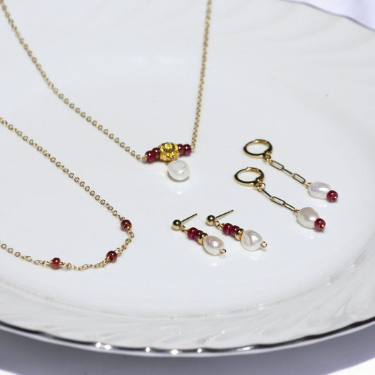 Red jewelry set